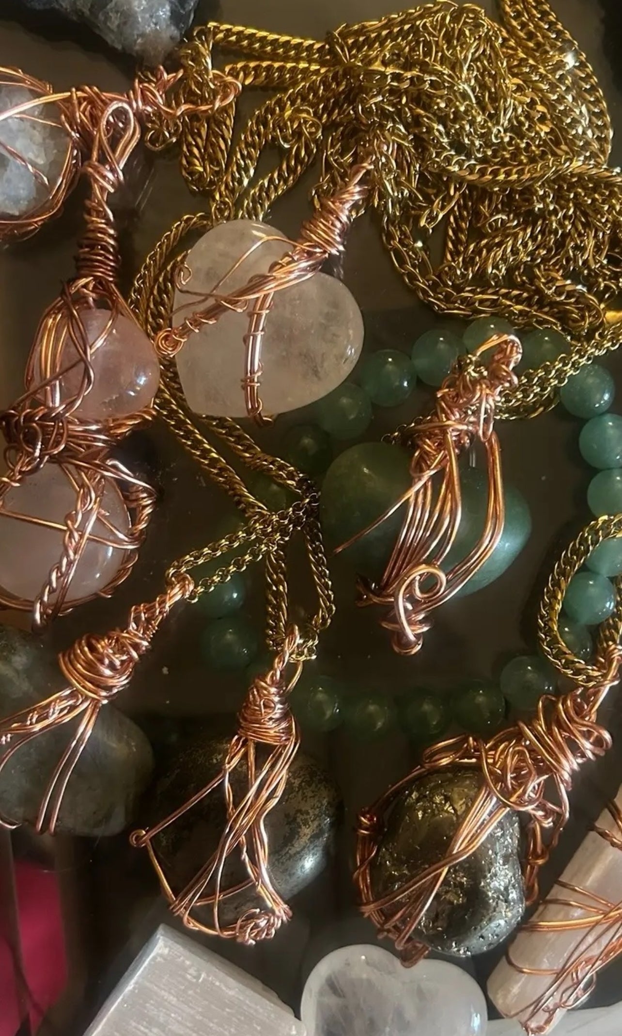 SoulSignal Necklace – Intuitively Wrapped Copper Crystal for Personalized Healing